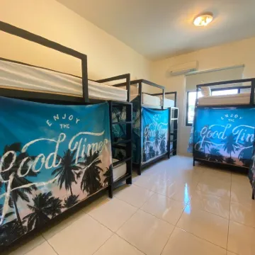 The Way Hostel Hotel berhampiran Teluk Dapeng