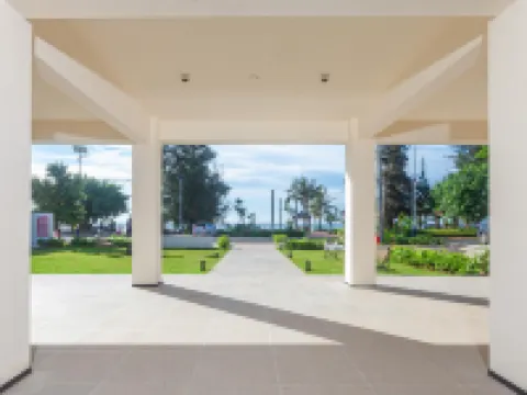 Haijiao Mengqi Wanxia Homestay Hotels in Lingao
