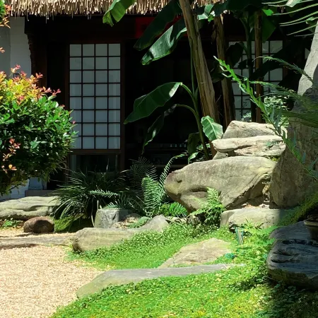 Floral Lux Hotel · fan Dust Home New Song Dynasty Luxury and Hidden Designer Guesthouse