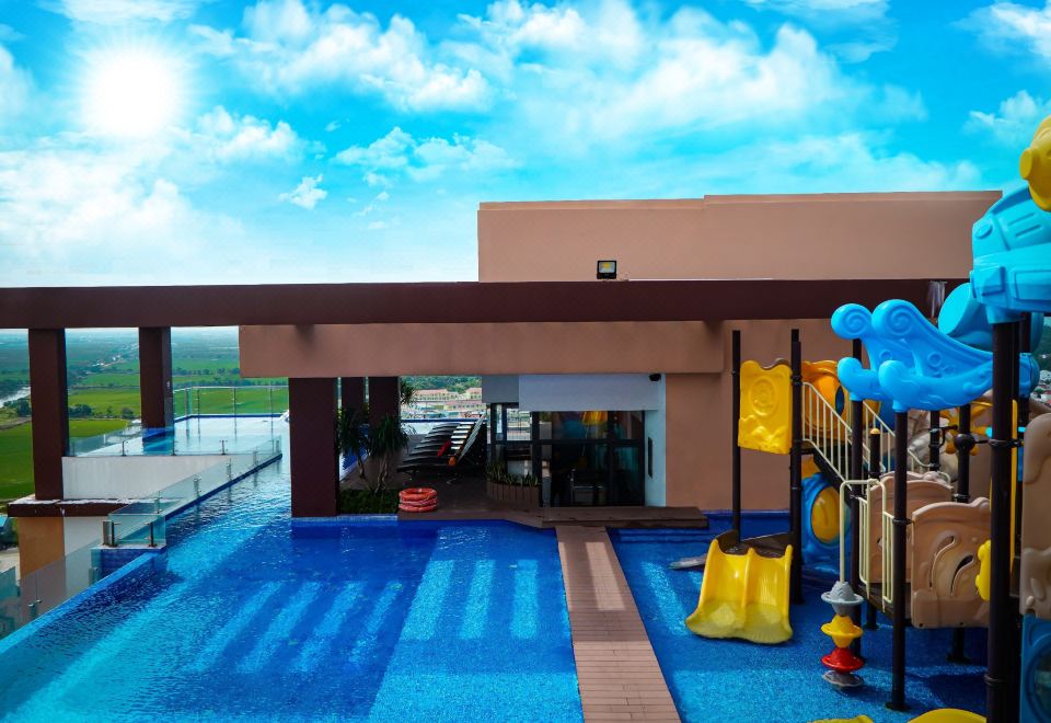 1. 라 벨라 후에 ..