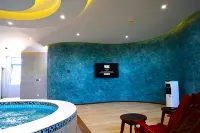 Castle Bayview Resort & Spa - Pemandian Air Panas
