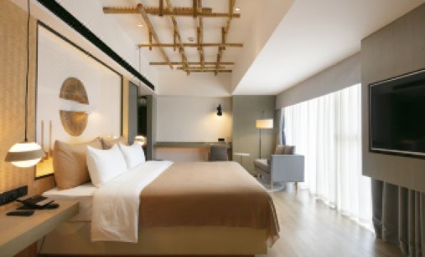 Yanzhu Yishe Guoyun Hotel (Zhengzhou CBD Exhibition Center)