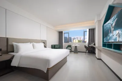 Ritzton International Hotel (Lingshui Haiyun Plaza) Các khách sạn gần Ga Lingshui