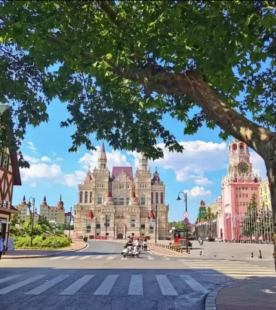 SIAS HOTEL Отели рядом с достопримечательностью «Huang Di's Hometown»