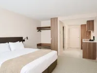 Abode Phillip Hotels in Phillip