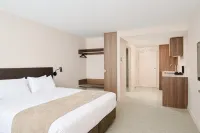 Abode Phillip Hotels in Phillip