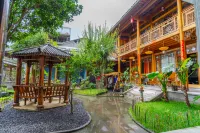 Tengchong Jiuyuanju Inn (Heshun Ancient Town Branch) Hotels near Aisiqi Memorial Hall