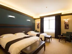 Popular 4-Star Select Hotels in Tehran