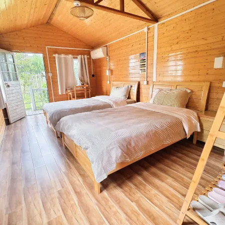Huaban Homestay