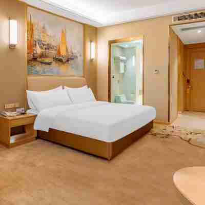 維也納酒店(保山永昌路三館廣場店) Rooms