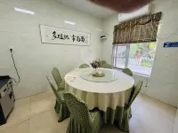 HUASHIJIAN GUESTHOUSE