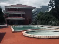 Pusu Liyuan Vacation Apartment - Swimmingpools