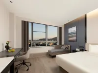 Atour Hotel Wuxi Nianhuawan Mashan Taihu Li Neighbourhood Center Hotels near CC Joyland
