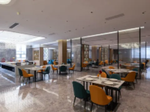 E Zhou Binjiang Ramada Plaza Hotel Hotels in Ezhou