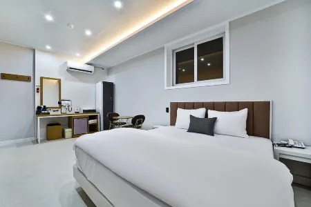 sweet hotel gimcheon Отели в г. Кимчхон