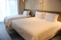 ShengSi Maison New Century Hotel