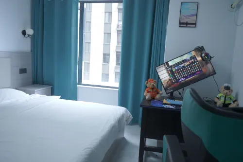 Shou Jifeng E-Sports Hotel - Pet friendly