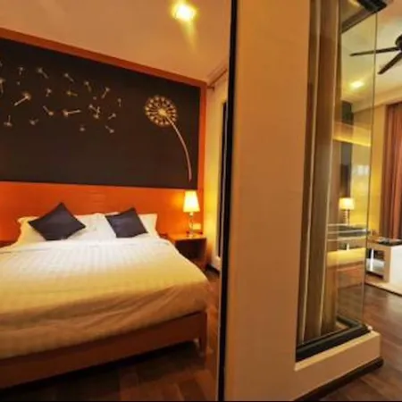 Nova Highlands Resort & Residence (D) Отели рядом с достопримечательностью «Овощной рынок»