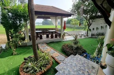 Ruenthai Ayutthaya Resort and Restaurant