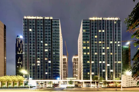 Tian·ONE Light Luxury Hotel（Fuhuali Branch）