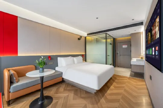 Kunming Lirui Hotel (Plateau Pearl International Trade City)