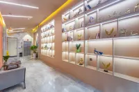 Rona Hotel (Shangrao Wanda Plaza Store) - 2-Star