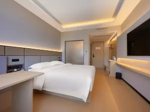 Mingyue Lanting Hotel Yulin Zhongying Square Store
