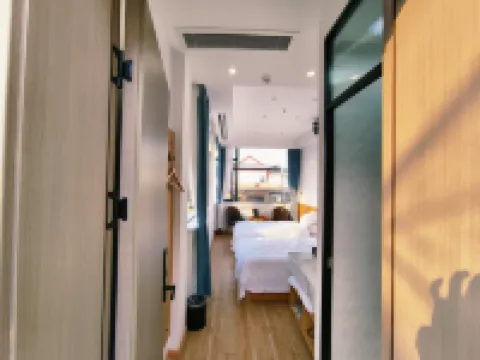 Shuizhuju Small Qinhuai Hotel (Yangzhou Geyuan Dongguan Street)