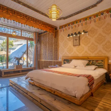 Jizu Mountain Adu Guanzhai Old House Ancestral Homestay