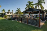 Kinka Palms Motel Hôtels à : Kinka Beach