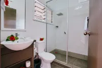 Beachcomber Island Resort