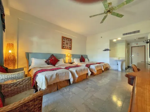 The Swanlake Villa Resort Hotel