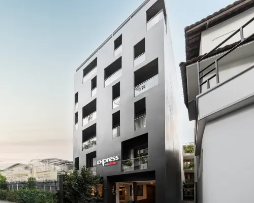 Express by M Village Nguyen Binh Khiem, a brand of Modern Village Lifestyle Hotels near British Consulate General