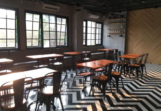 4. 클레오 호텔 제..