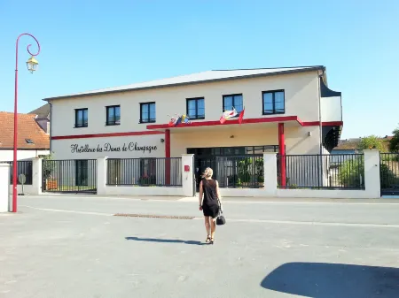 Hostellerie du Mont Aimé Отели в г. Блан-Кото