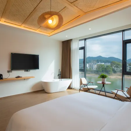 She County Shuipan Yunqi Homestay (Xin'an River Landscape Gallery Scenic Area)