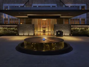 Keraton at The Plaza, The Unbound Collection by Hyatt