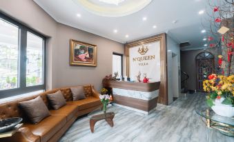 N Queen Apartment Hotel