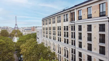 SAX Paris, LXR Hotels & Resorts
