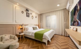 Luoyang Puyuan Home stay (Jianxi Wanda Store, the Pearl River Road Food Plaza, Wangfujing,)