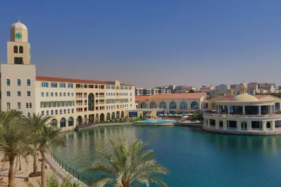 Millennium Lakeview Hotel