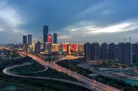 Xianyang Rainbow Hotel (Huitong Cross Longhu Rainbow Park Commercial Street) - Romantic
