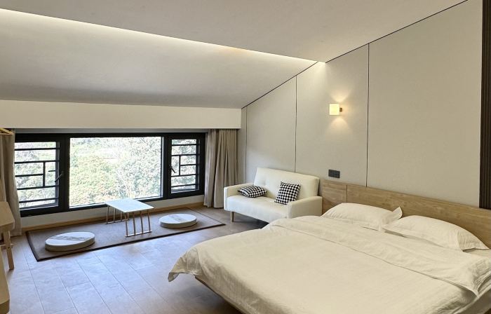 Zhiqing Homestay