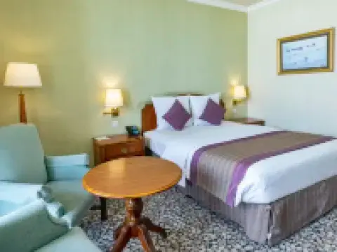 트레펜 하우스 도하 - 수크 와키프 및 마쉐레브 지하철역 옆 도하 호텔