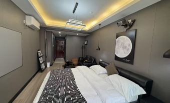 Luliang City Homestay (Hangzhou Bay Century City)