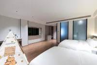Cloud HoteL