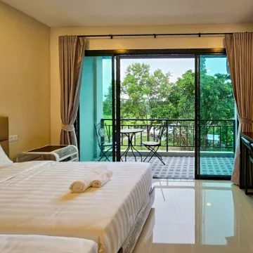 Top Place Pakchong Hotels near WILD CALLING Farm Park
