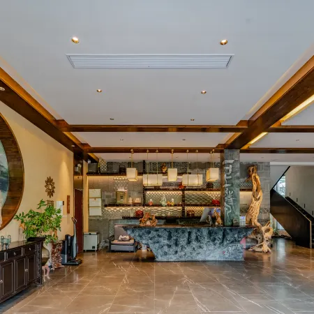 Floral Hotel·Huangshan shi’shangyisu hotel (Hongcun scenic area)