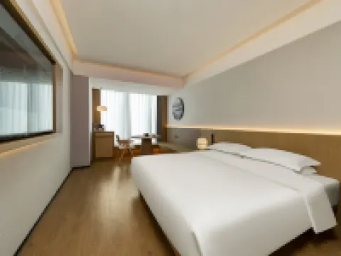 Huazhu · Banlan Hotel (Cangzhou International Exhibition Center West Railway Station) Hotels in Cangzhou