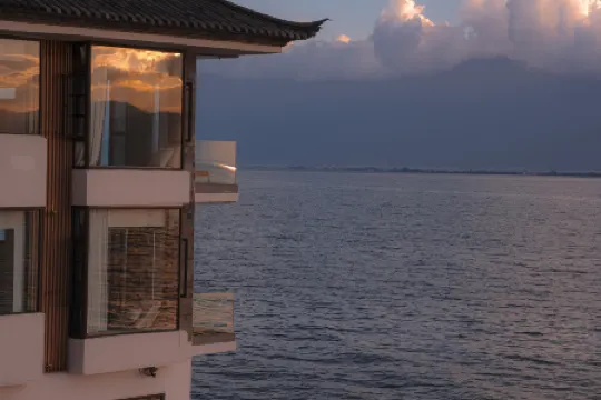 Yuntianhai Lanyue Lake View Inn (Dali Erhai Shuanglang)